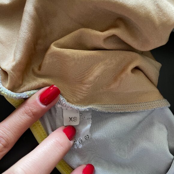 Yumiko Larissa Adult XS 3/4 sleeve - Picture 4 of 6